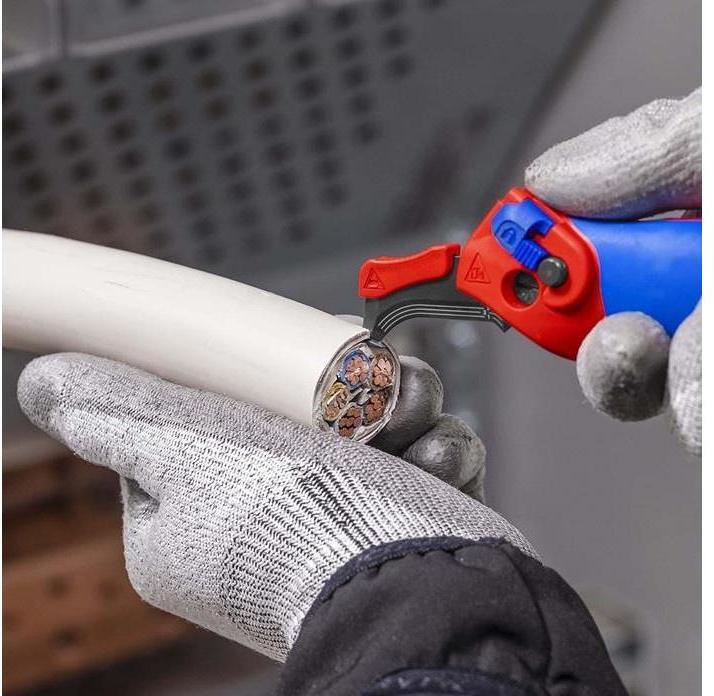 Actual product image Knipex 16 50 145 SB (146 mm)