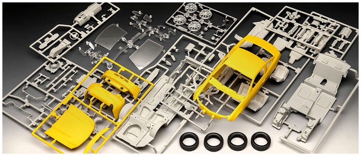 Actual product image Revell 2010 Ford Mustang GT