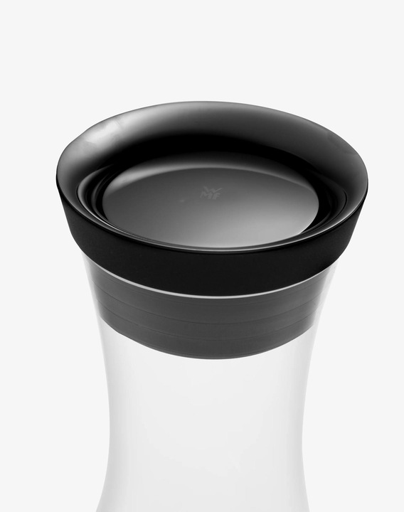 Productafbeelding WMF Waterkaraf 1l Glazen karaf Basic Kanteldeksel CloseUp Sluiting (1 l)