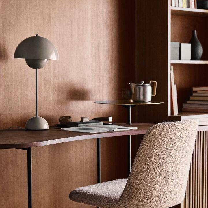 Produktbild &Tradition Flowerpot VP3 Tischleuchte Grey Beige (E27)