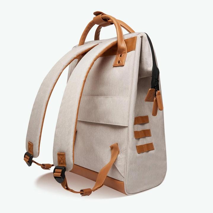 Actual product image Cabaia Adventurer L (23 l)