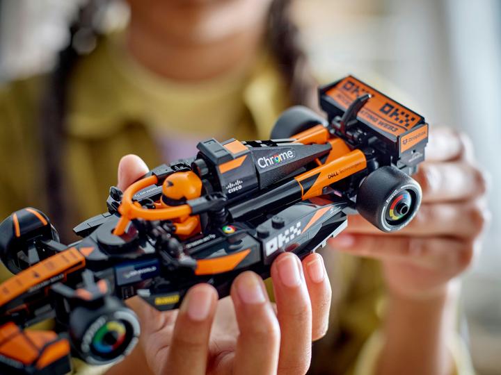 Productafbeelding LEGO McLaren F1 Team MCL38 Rennauto (77251, LEGO Snelheidskampioenen)