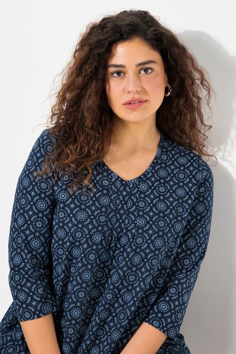 Image du produit Ulla Popken T-shirt à ligne en A, col en V et manches 3/4, jolis plis creux (54)