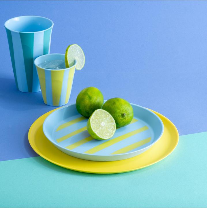 Produktbild Koziol Trinkbecher Nora L Stripes 450 ml, 1 Stück, Sweet Blue (0.45 l, 1 x)