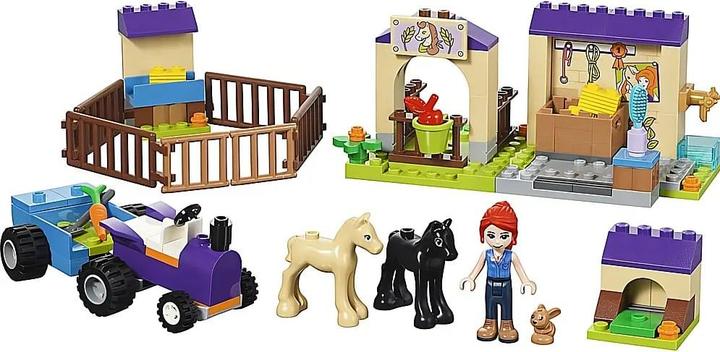 Produktbild LEGO Mias Fohlenstall (41361, LEGO Friends)
