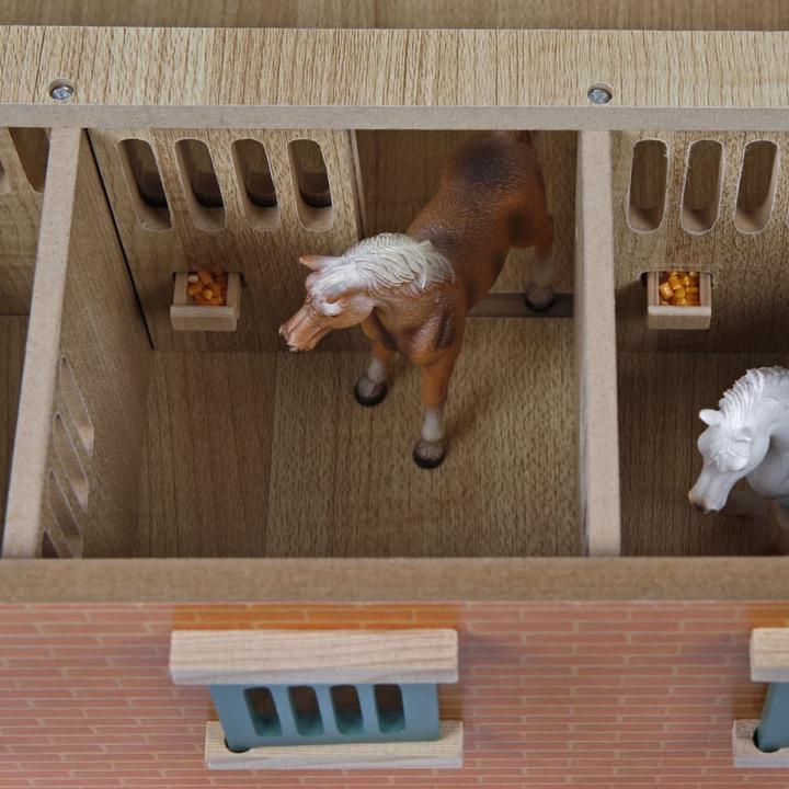 Image du produit Sombo Bois d'écurie Horse avec 9 écuries 1:32