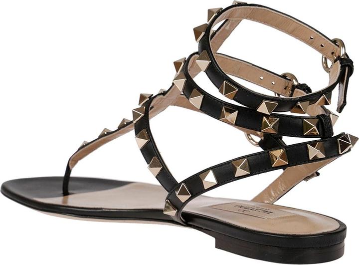 Actual product image Valentino Garavani Rockstud Flip-Flop Sandals (35)