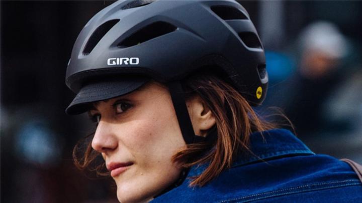 Actual product image Giro Trella MIPS Helmet (50 - 57 cm)