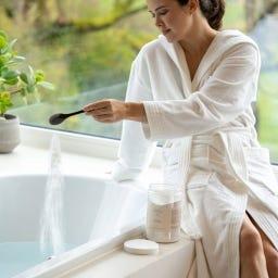 Actual product image Michael Droste-Laux Precious stone bath basic