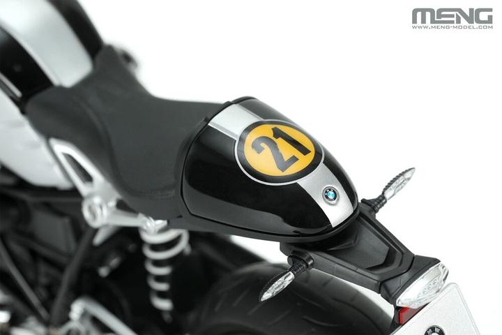 Actual product image Meng-Model BMW R nineT Option 719 Black Storm Metallic/Vintage (Pre-coloured Edition)
