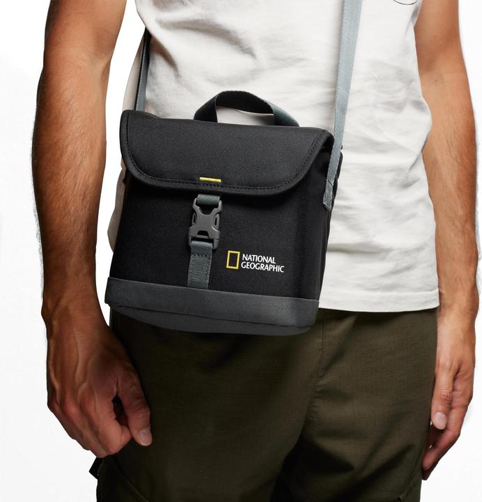 Productafbeelding National Geographic Cameratas Klein Zwart (Camera schoudertas, 4.56 l)