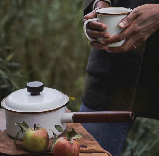 Produktbild Barebones Enamel Saucepan Casserole