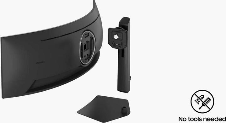 Actual product image Samsung S95UC (5120 x 1440 pixels, 49")