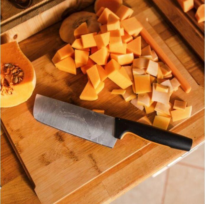 Actual product image Fiskars Functional Form Nakiri knife (15.80 cm)