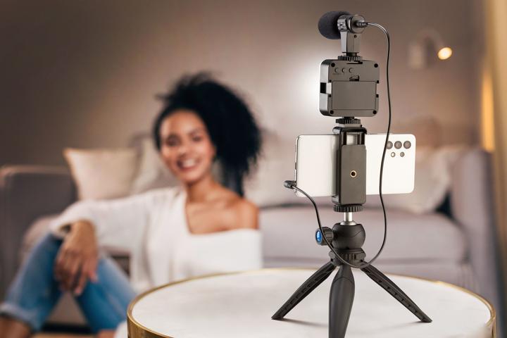 Immagine prodotto Cellularline Vlogger Kit - Universale