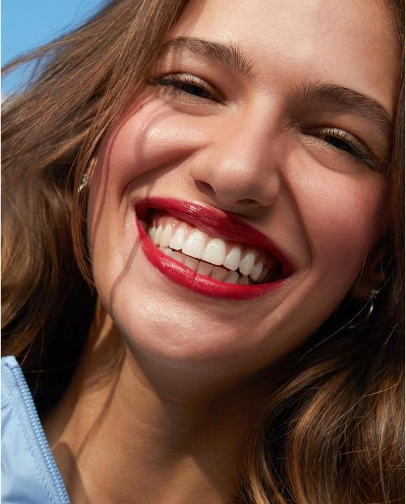 Actual product image LABELLO Caring Beauty Red (neu) Stick 4.8 g (Lip Care Stick, 5.50 ml)