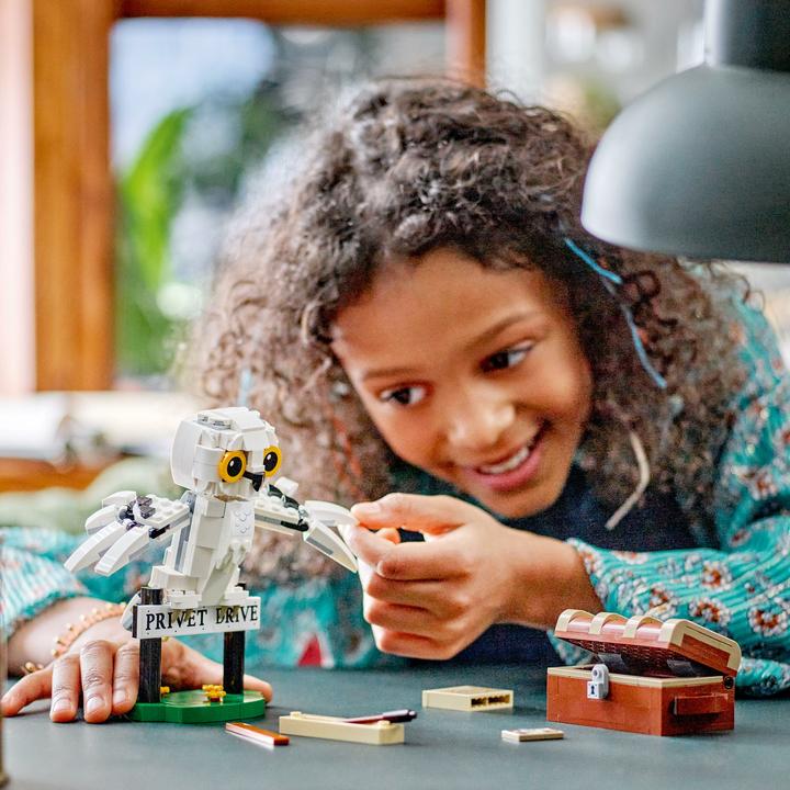 Image du produit LEGO Hedwig™ im Ligusterweg 4 (76425, LEGO Harry Potter)