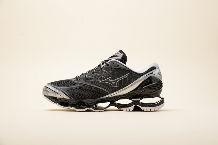 Actual product image Mizuno Wave Prophecy (42.5)