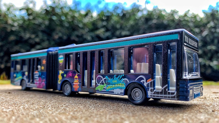 Actual product image Siku Articulated bus