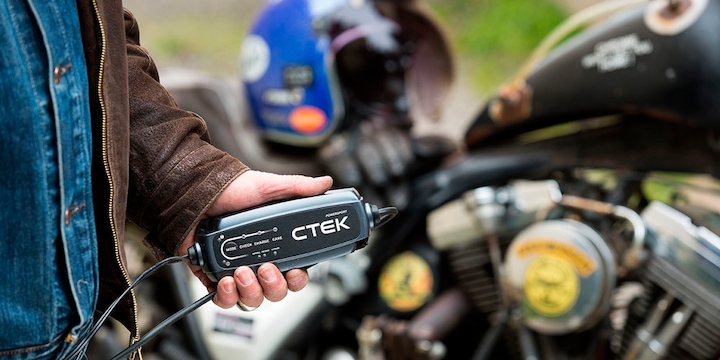 Actual product image Ctek CT5 POWERSPORT 12V Lithium (12V, 2.30 A)