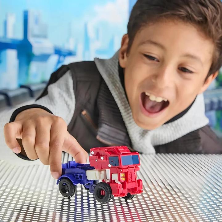 Immagine prodotto Transformers Tra Cyberworld Cc Op Classic