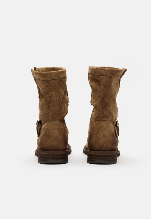 Actual product image Felmini This stiff boot is made from high-quality leather. They offer a perfect blend of (37)