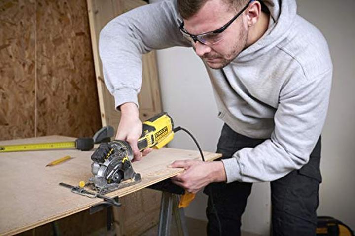 Immagine prodotto Stanley Mini sega circolare 650