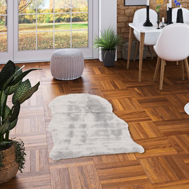 Produktbild Pergamon Luxus Super Soft Fellteppich Aspen Meliert Shape (55 x 80 cm)