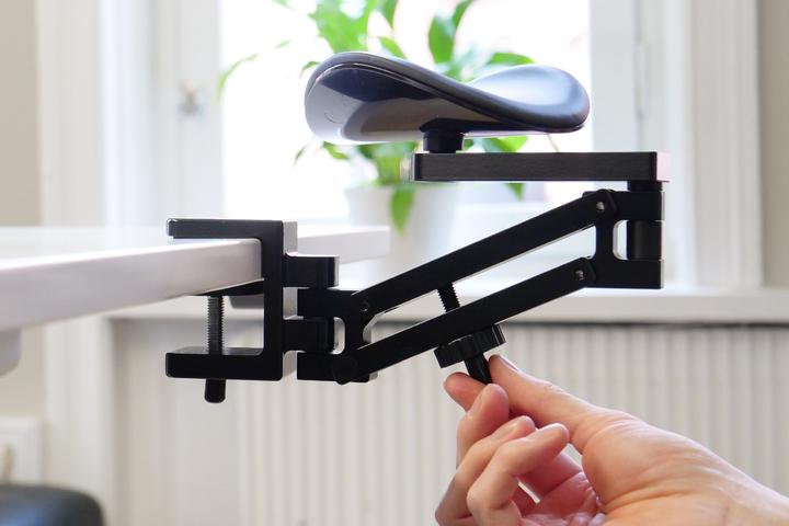 Actual product image Mousetrapper Dynamic Arm Support
