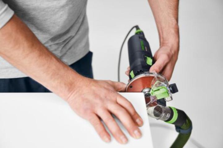 Image du produit Festool Affleureuse OFK 500 Q-Plus R3 CH (Routeur de bord)