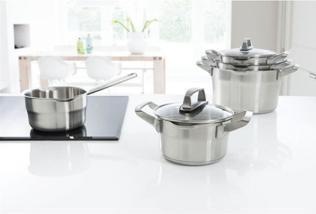 Productafbeelding BK Premium+ Pannenset - 4-delig - Veilig afgietsysteem - geschikt voor alle warmtebronnen (Kookpotten en pannenset, Roestvrij staal)