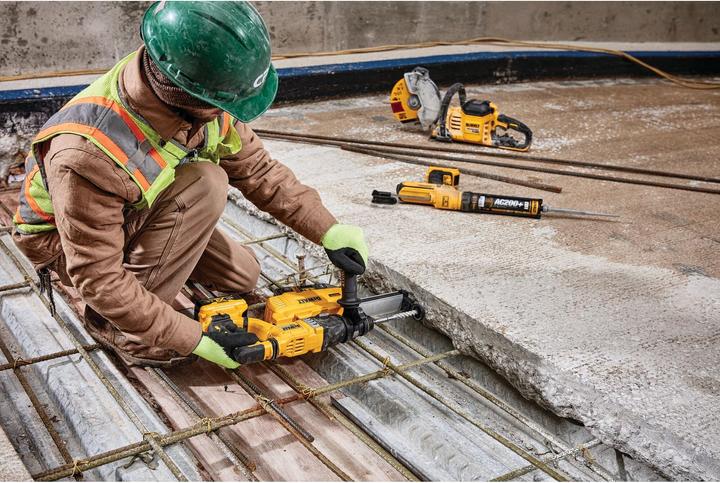 Produktbild DeWalt PRZYSTAWKA DO ODSYSANIA PYŁU 18V DWH205DH DWH205DHXJ