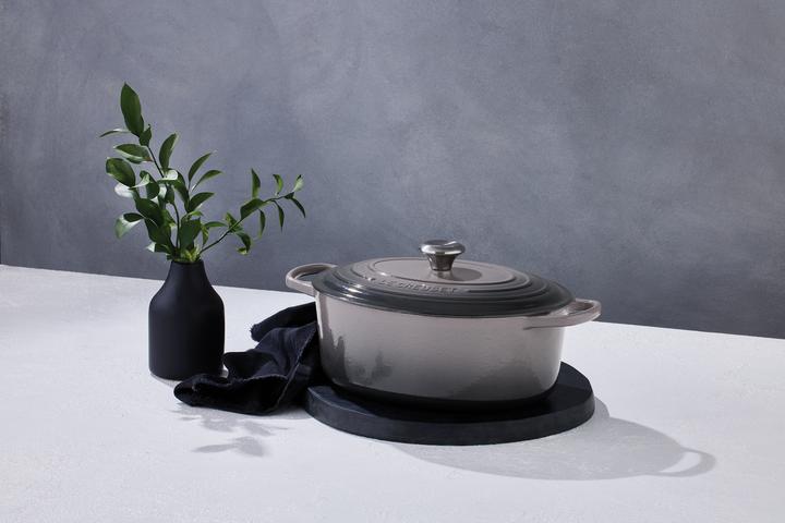 Actual product image Le Creuset Signature (31 cm, Casserole + Stewpot, Cast iron)