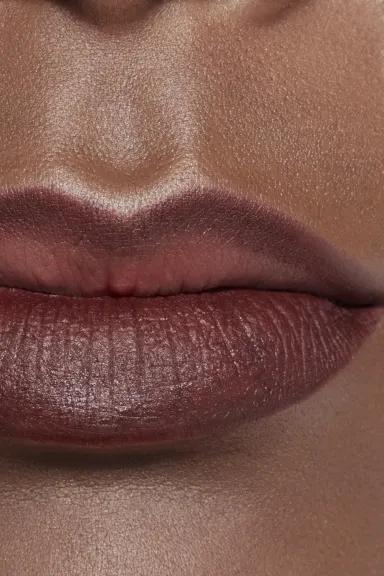 Immagine prodotto Chanel Le Crayon Lèvres LW Matita per labbra n. 194 (194 Rouge Noir)
