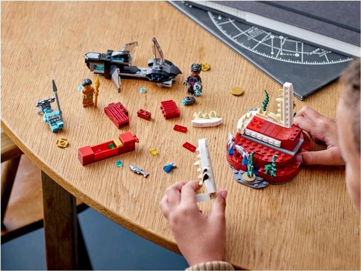 Produktbild LEGO König Namors Thronsaal (76213, LEGO Marvel)
