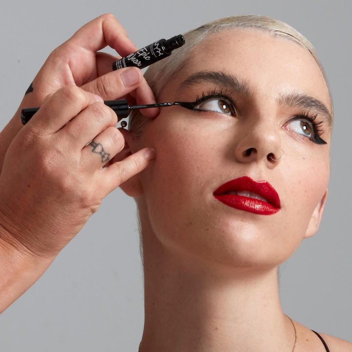 Actual product image NYX Professional Make-Up Epic Wear (Black)