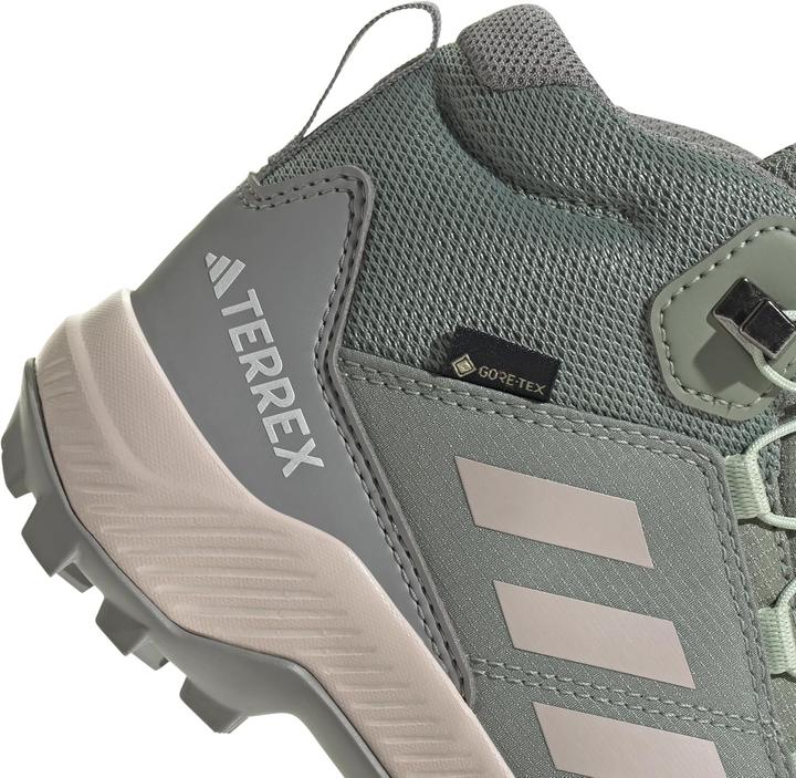 Actual product image adidas Kid's Terrex Mid GTX (39)