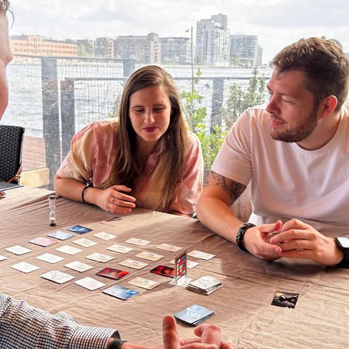 Immagine prodotto Czech games edition Codenames (Inglese, 4 - 8 Giocatori)