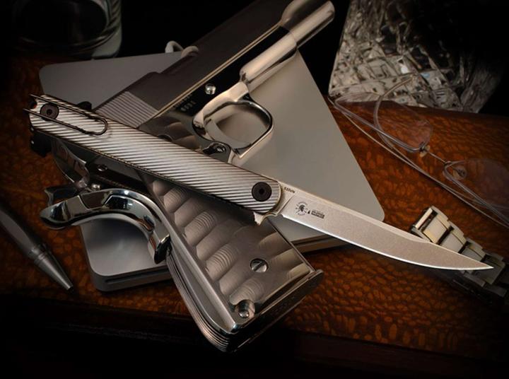 Actual product image Spartan Nemec Folder Titanium (8.90 cm)