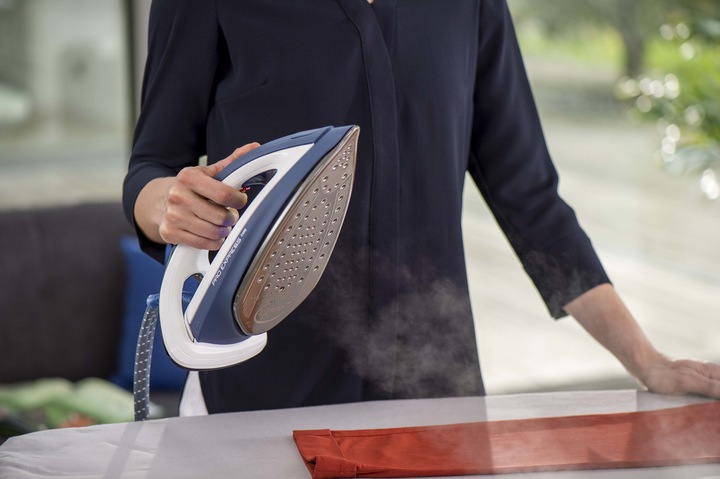 Actual product image Tefal GV9070 Pro Express Care (2400 W, 500 g/min)