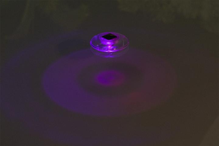 Actual product image Bestway SolarFloat™ Waterproof LED Pool Light