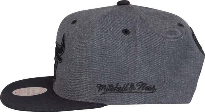 Image du produit Mitchell & Ness Snapback Cap - DARK Chicago Bulls charcoal