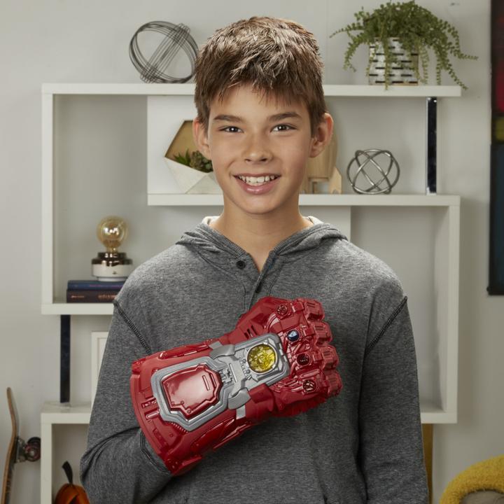 Actual product image Hasbro Avn Red Electronic Gauntlet