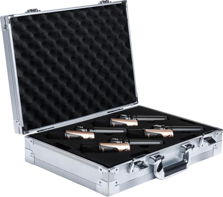 Apogee USB hub, 4x HypeMiC USB microphones, Transport case with customised interior, 4x 3 metre USB cable