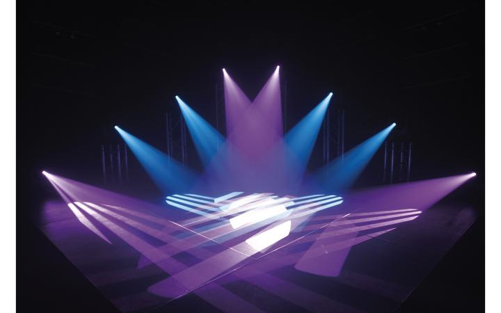 Produktbild Showtec Phantom 130 Spot (130 W, LED)