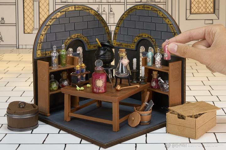 Actual product image MGA Miniverse - Make It Mini Harry Potter Build It Set