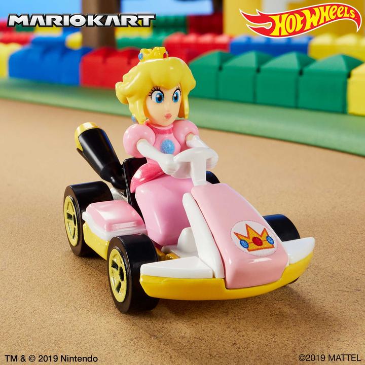 Immagine prodotto Hot Wheels Mario Kart Peach pressofuso
