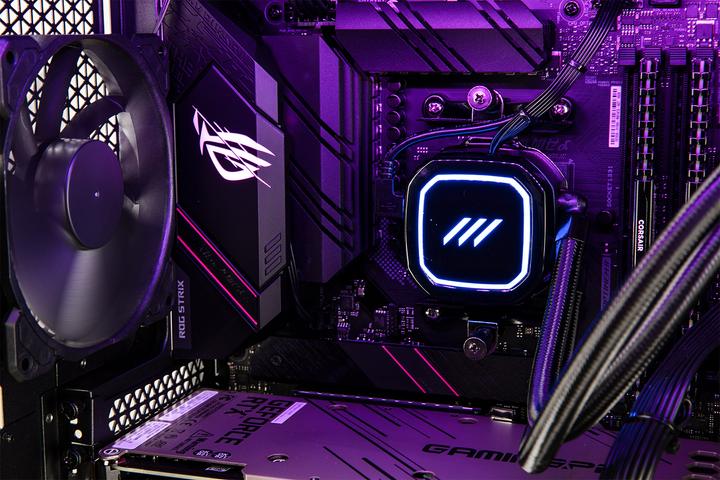 Produktbild Mifcom Savage (500 GB, 32 GB, AMD Ryzen 7 5800X, GeForce RTX 3080)