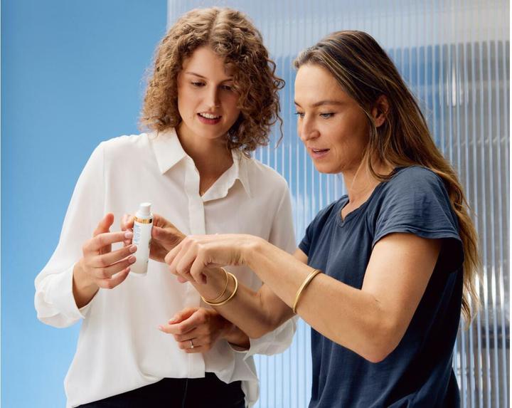 Produktbild NIVEA Luminous630 3-in-1 CC Fluid (Cream colour, Hell, 40 ml)