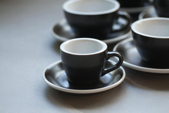 Produktbild Loveramics 11.5cm Espresso Untertasse (schwarz/black), Egg (1 x)